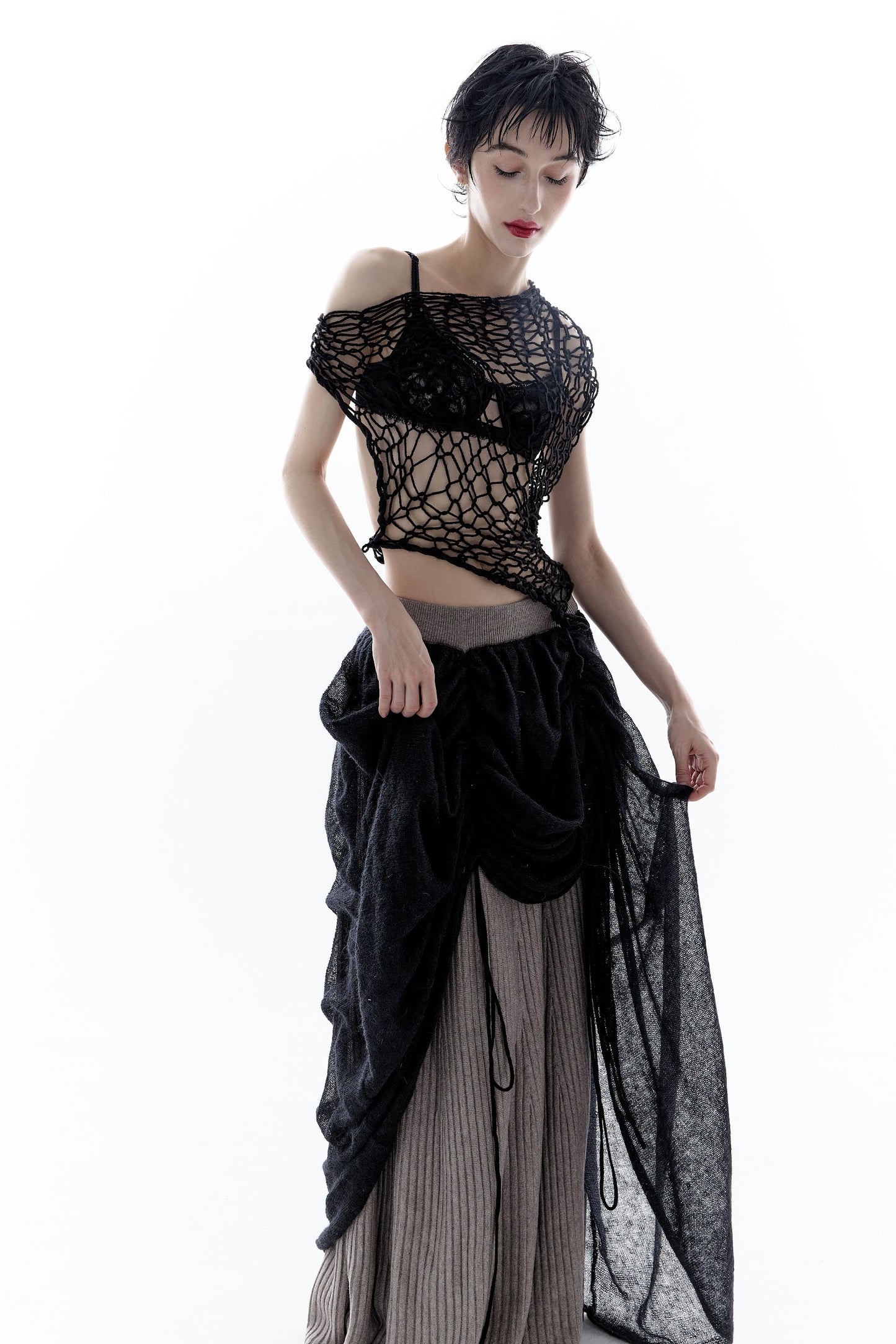 Noir Skirt
