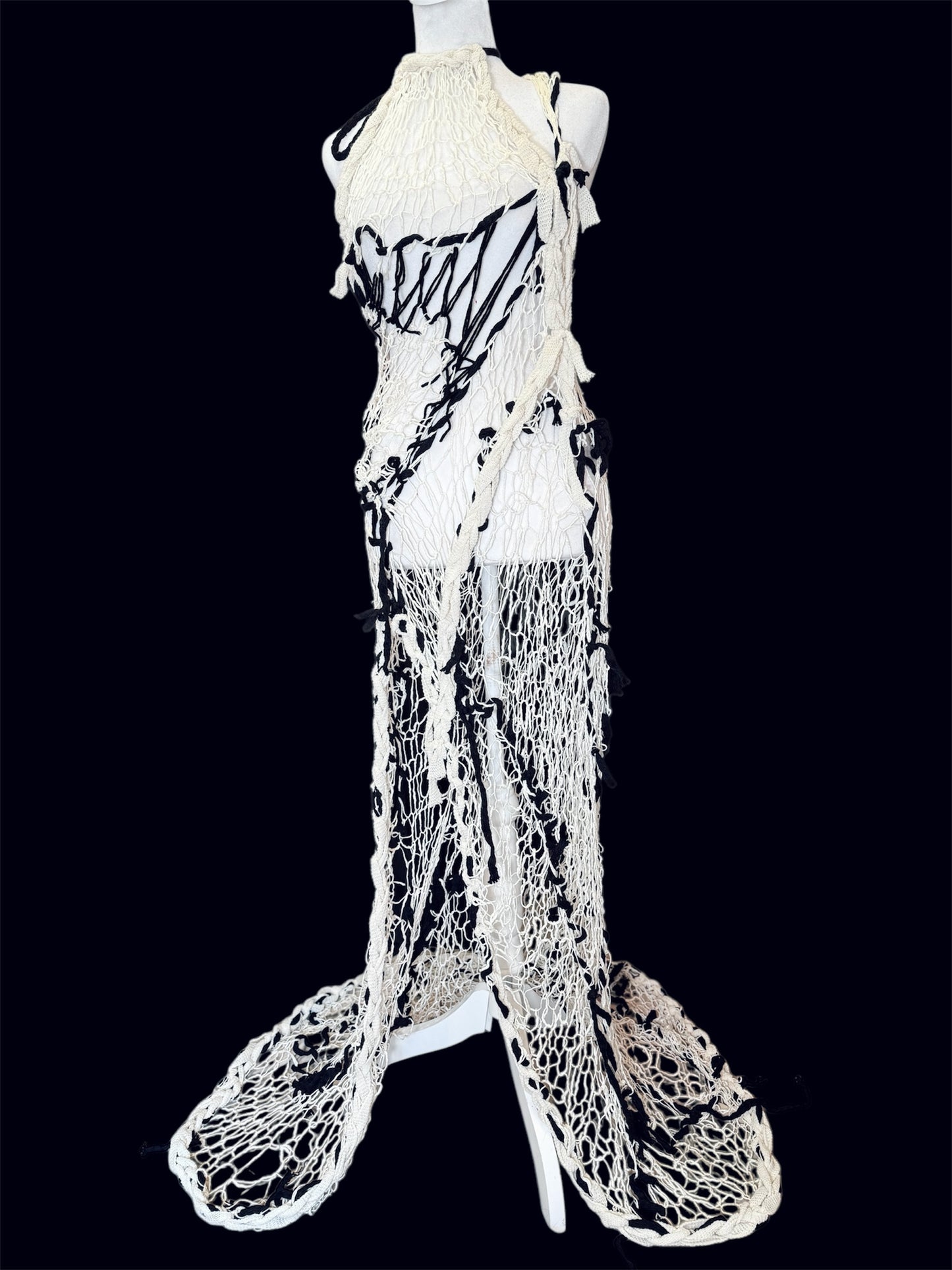 Look 3