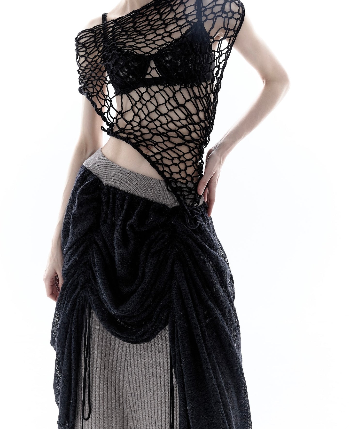 Noir Skirt