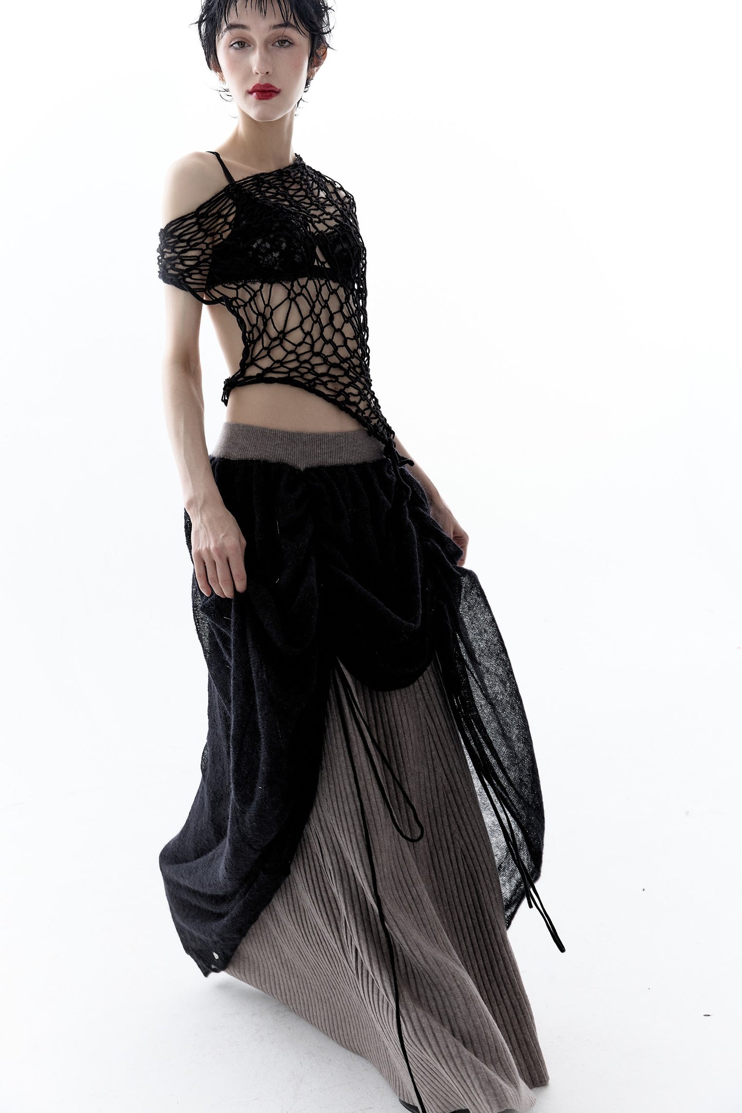 Noir Skirt