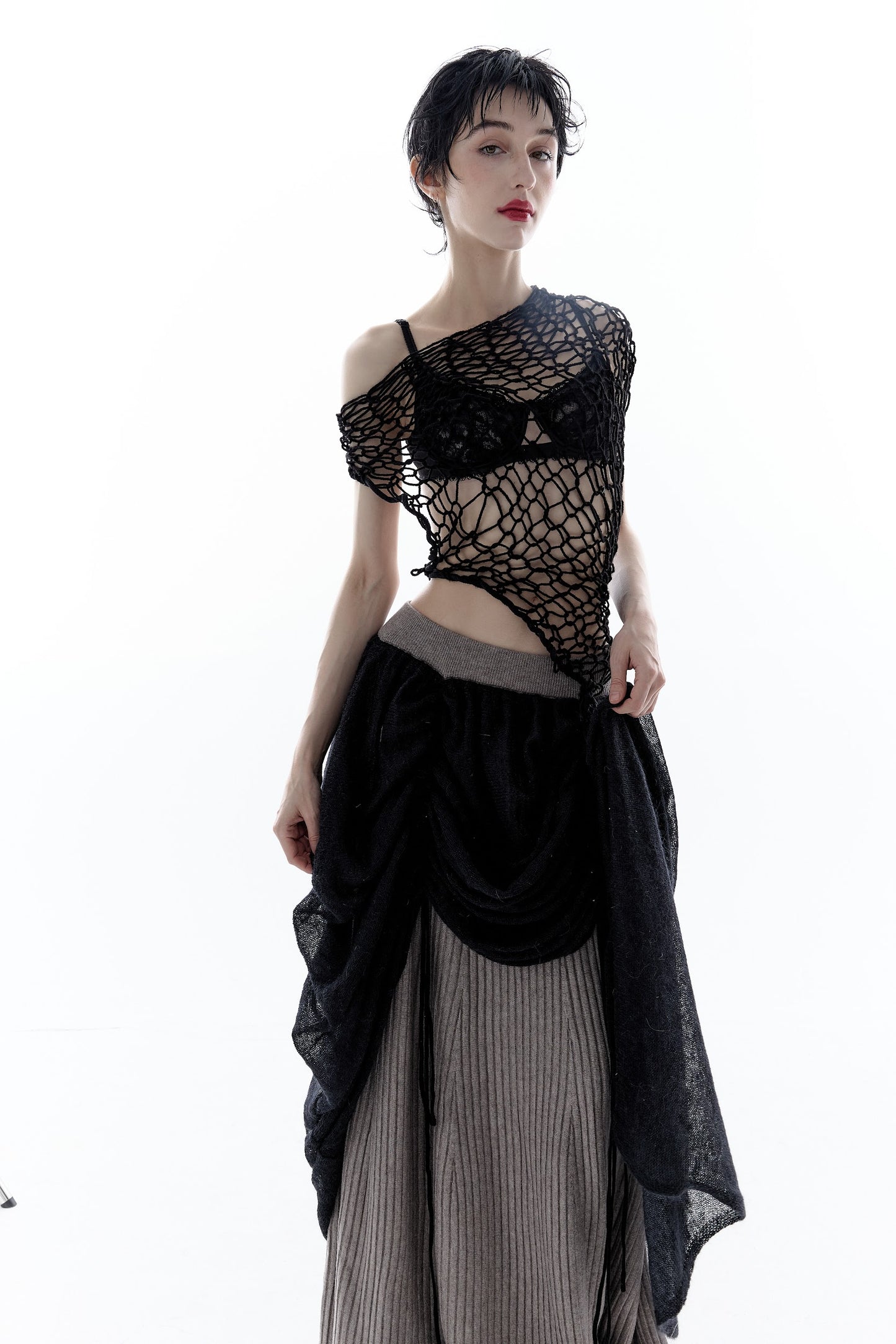 Noir Skirt
