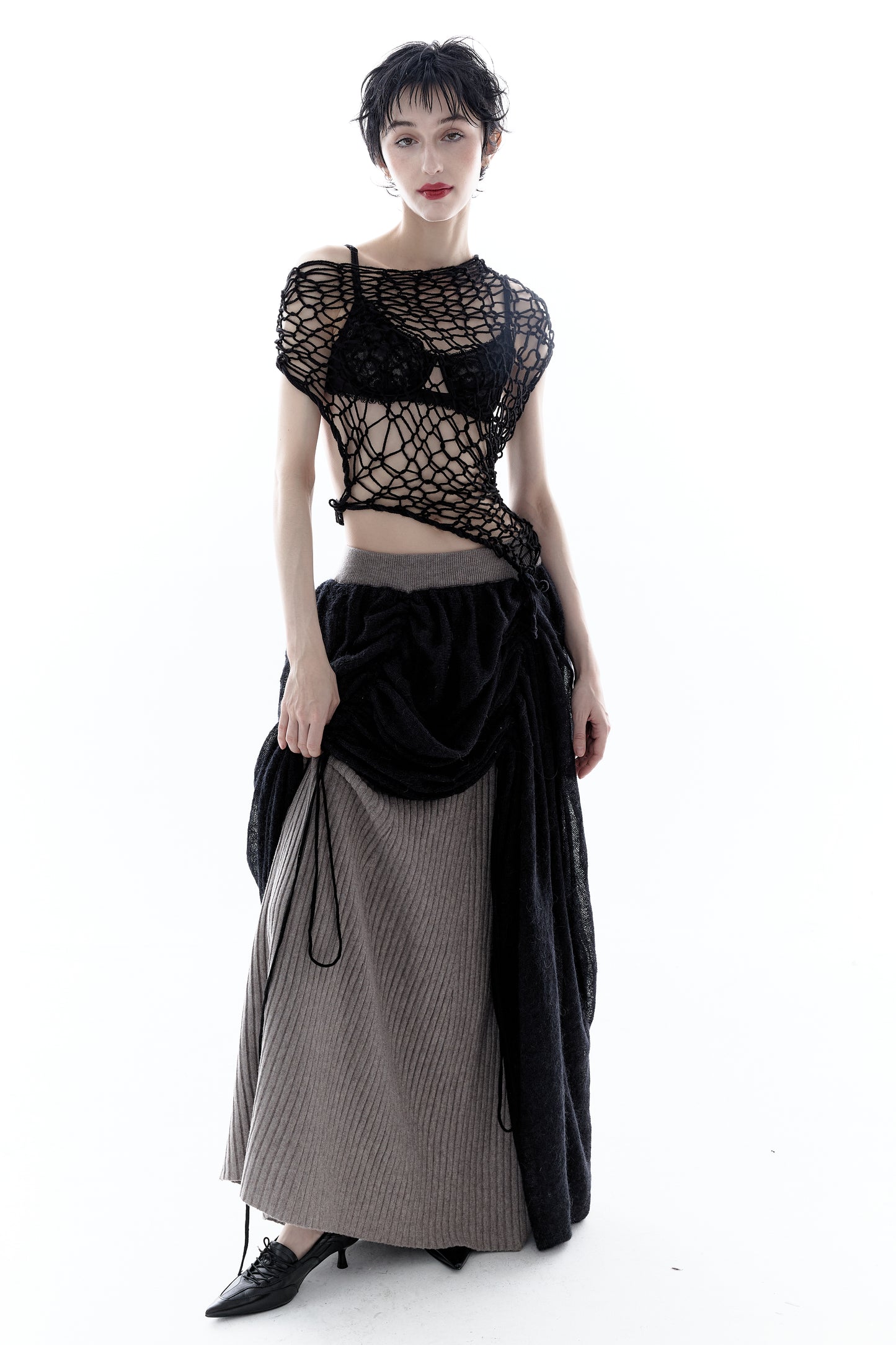 Noir Skirt