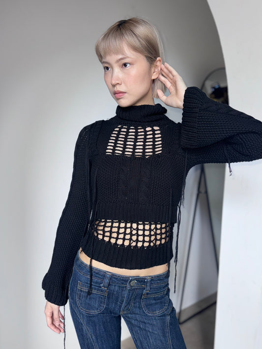 Black knitted top